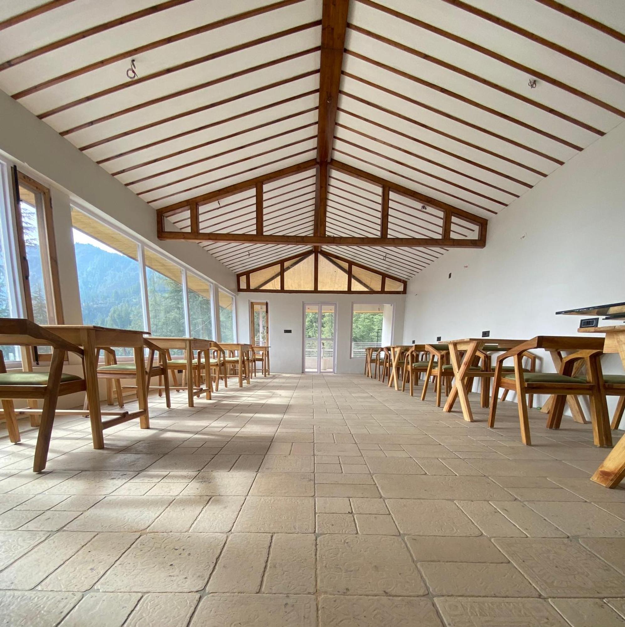 Ilika Resort ชาคราตา ภายนอก รูปภาพ